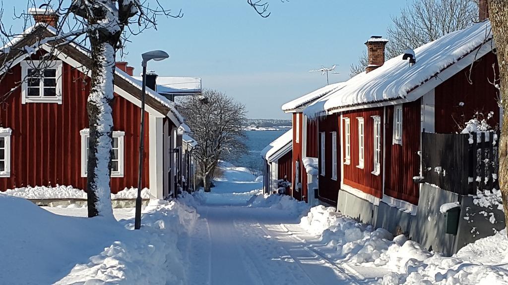 Pensionat Ankargarden Oregrund Exterior photo